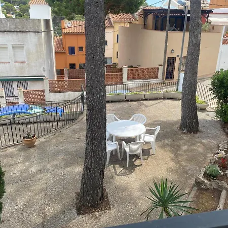 Ca L' Alzina Holiday home *
